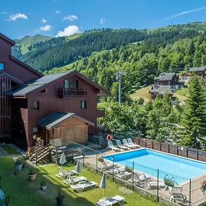 Pierre & Le Peillon Aparthotel Meribel